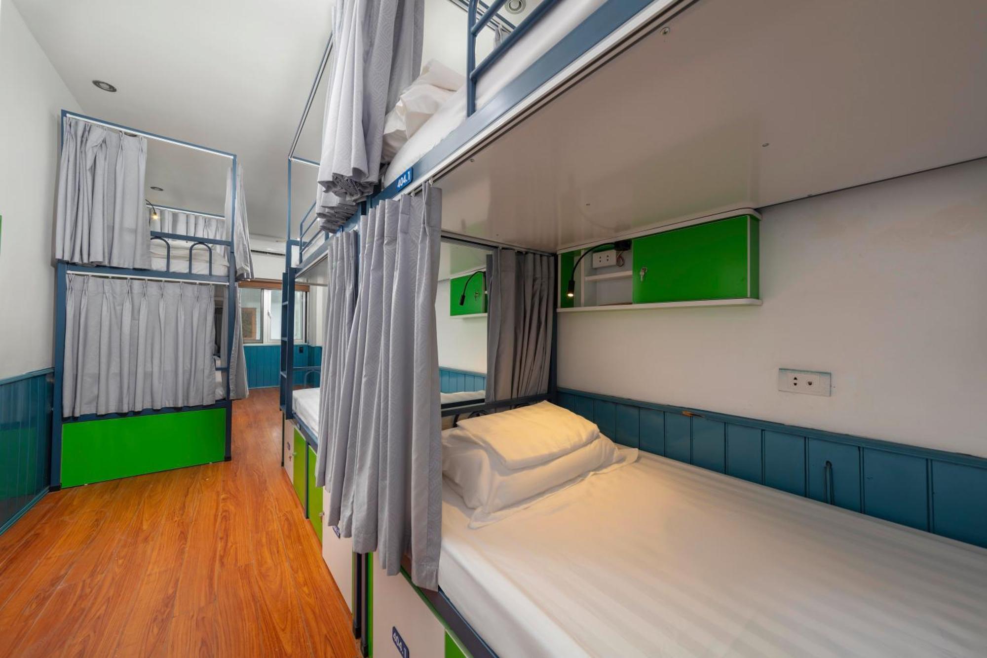 Hanoi Solo Hostel Exterior photo